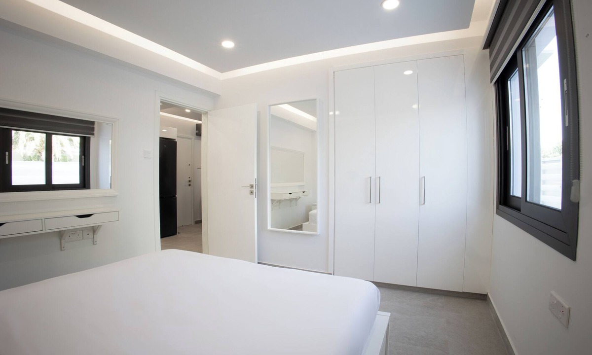 Skala Apartment | Phaedrus Living Luxury Mackenzie Flat