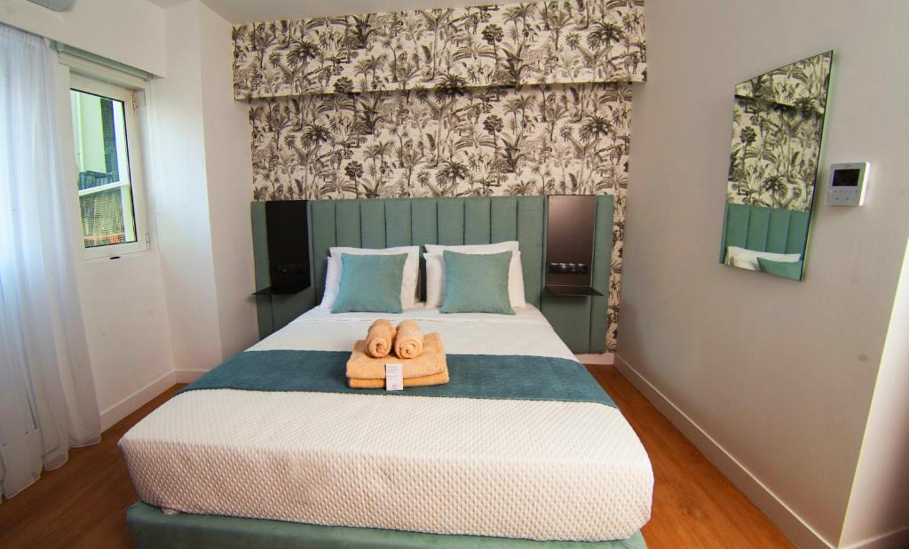Ampelokipoi Apartment | Phaedrus Living Modern Kriel Suites 303