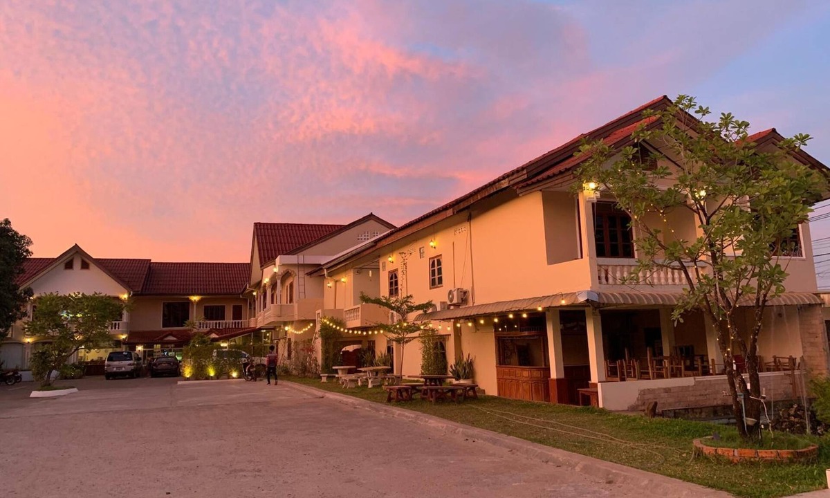 Pakse Hotel | Phaythavone Hotel