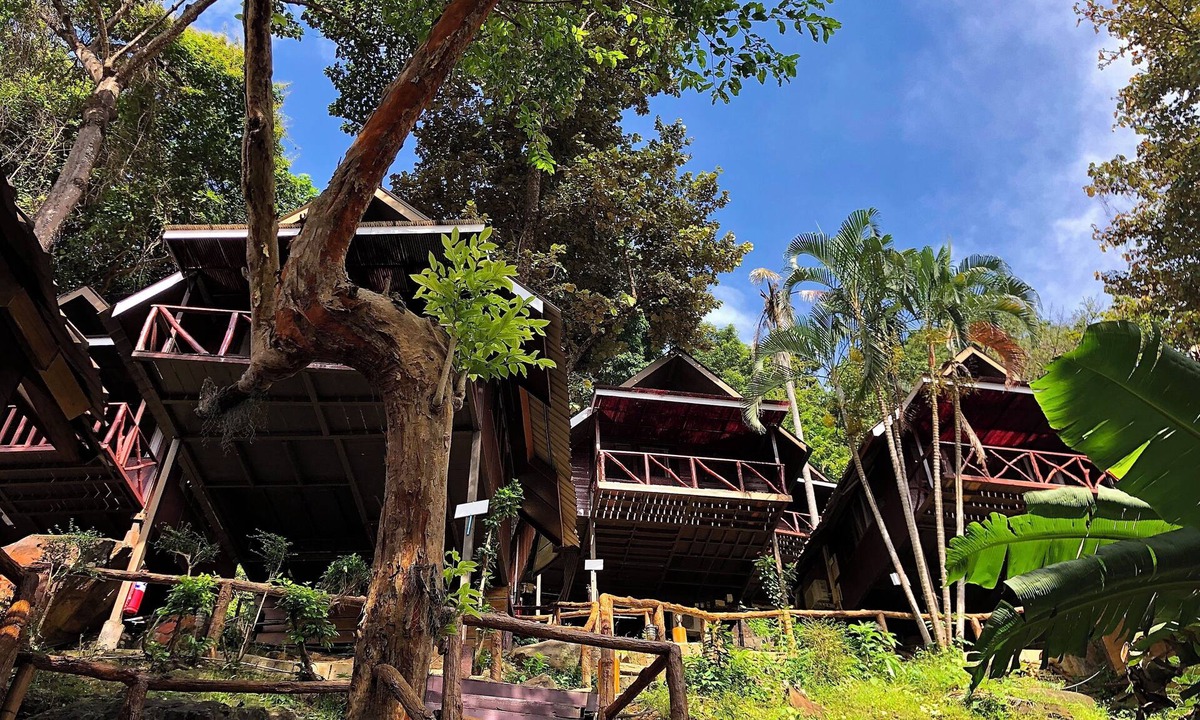 Ko Phi Phi Hotel | Phi Phi Ingphu Viewpoint Hotel