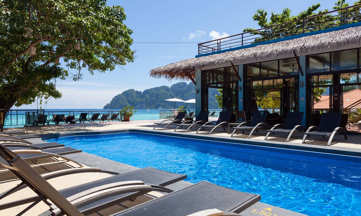 Ko Phi Phi Hotel | Phi Phi Long Beach Resort & Villa