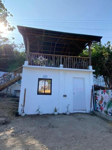 Batangas House | Philipp's Beachfront Cabin - Calatagan