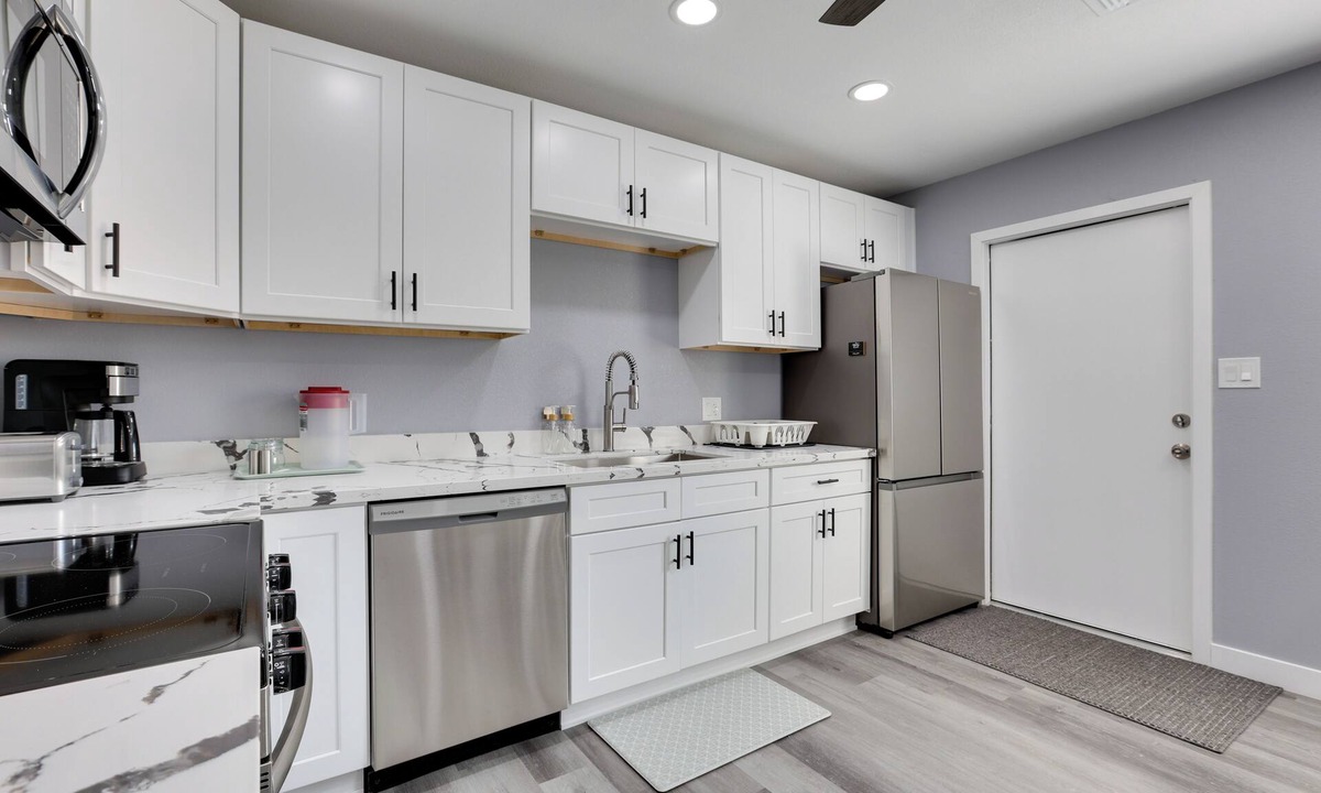 Alhambra Apartment | Phoenix Apartment: 13 Mi to Old Town!