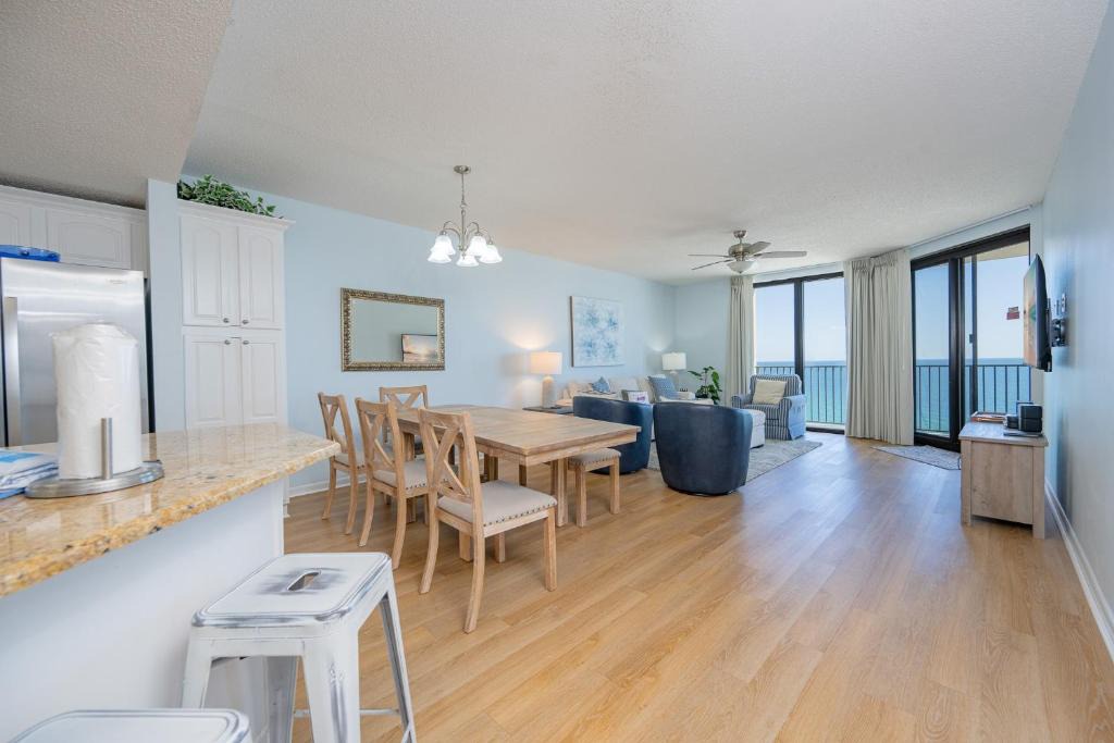 Orange Beach East Apartment | Phoenix X 1110