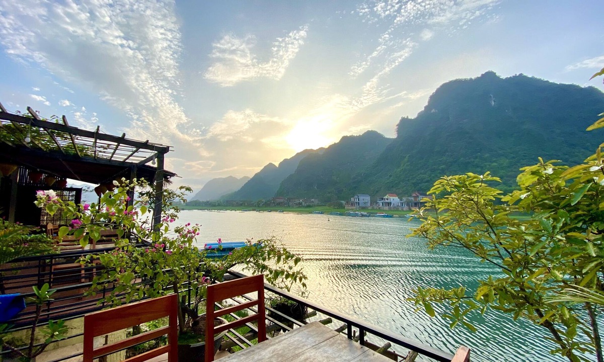 Phong Nha House | Phong Nha Coco Riverside Homestay