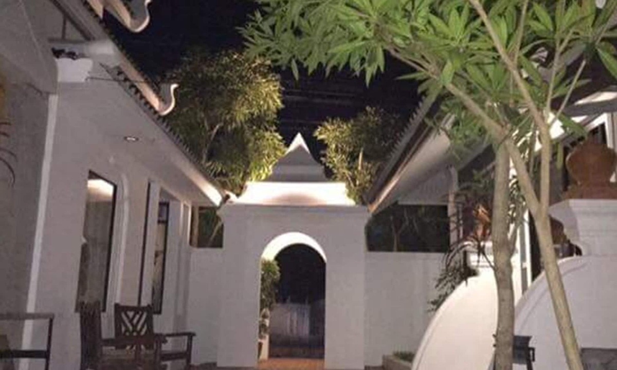 Kantharalak Hotel | Phu View Hideaway