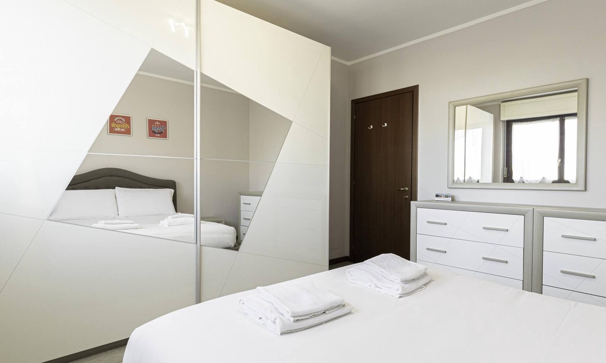 Rozzano Apartment | Piazza Alboreto 72 - Rozzano