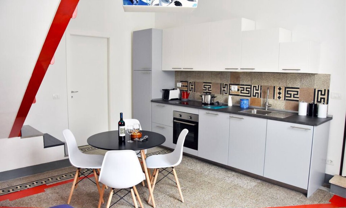 Poggiarello Apartment | - Piazza Arnolfo 1932-