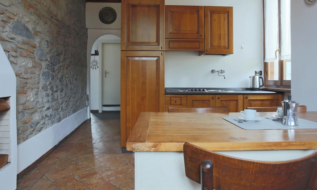 Lenno Apartment | Piazza Campidoglio 5