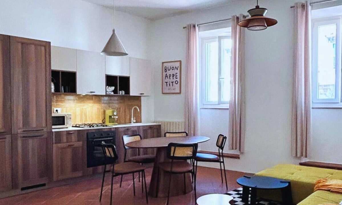 Acquasparta Apartment | Piazza Condo – Terrace with Palazzo Cesi View InBorgo