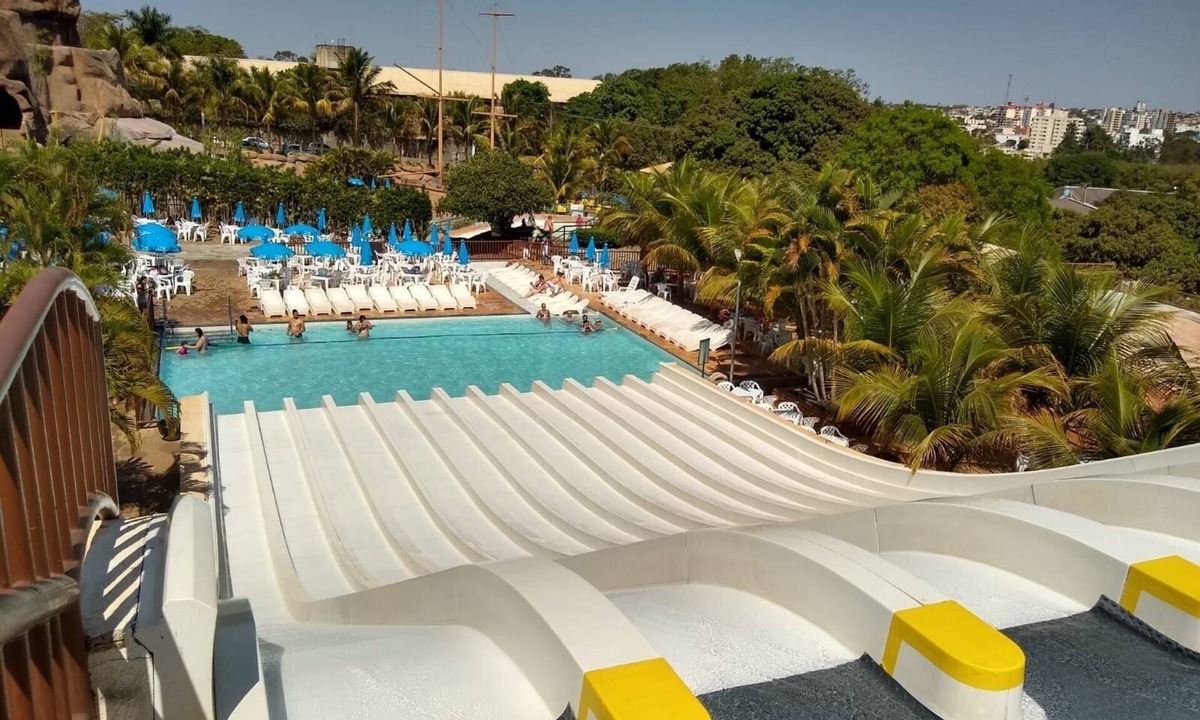 Caldas Novas Condo | Piazza diRoma