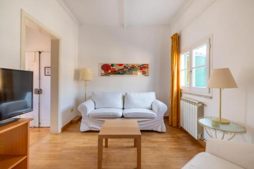 Quartiere XXIV Don Bosco Apartment | Piazza Navona Rooftop Retreat B