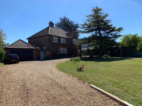Sheringham Bed & Breakfast | Picaroons - Friendly Bed & Breakfast Quiet with ample off-street parking