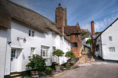 Minehead House | Pilgrim Corner