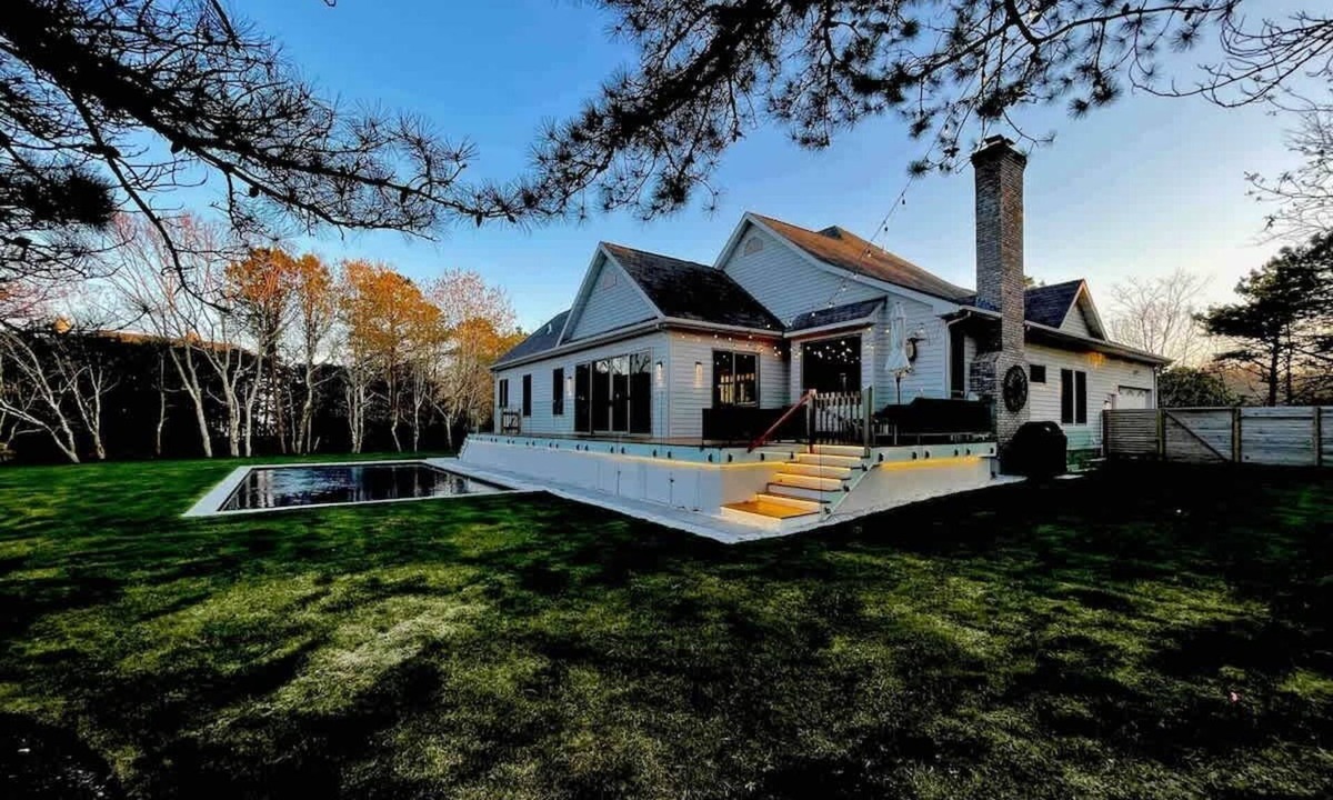 East Quogue House | Pine Hill Nest- Luxury Spa Retreat