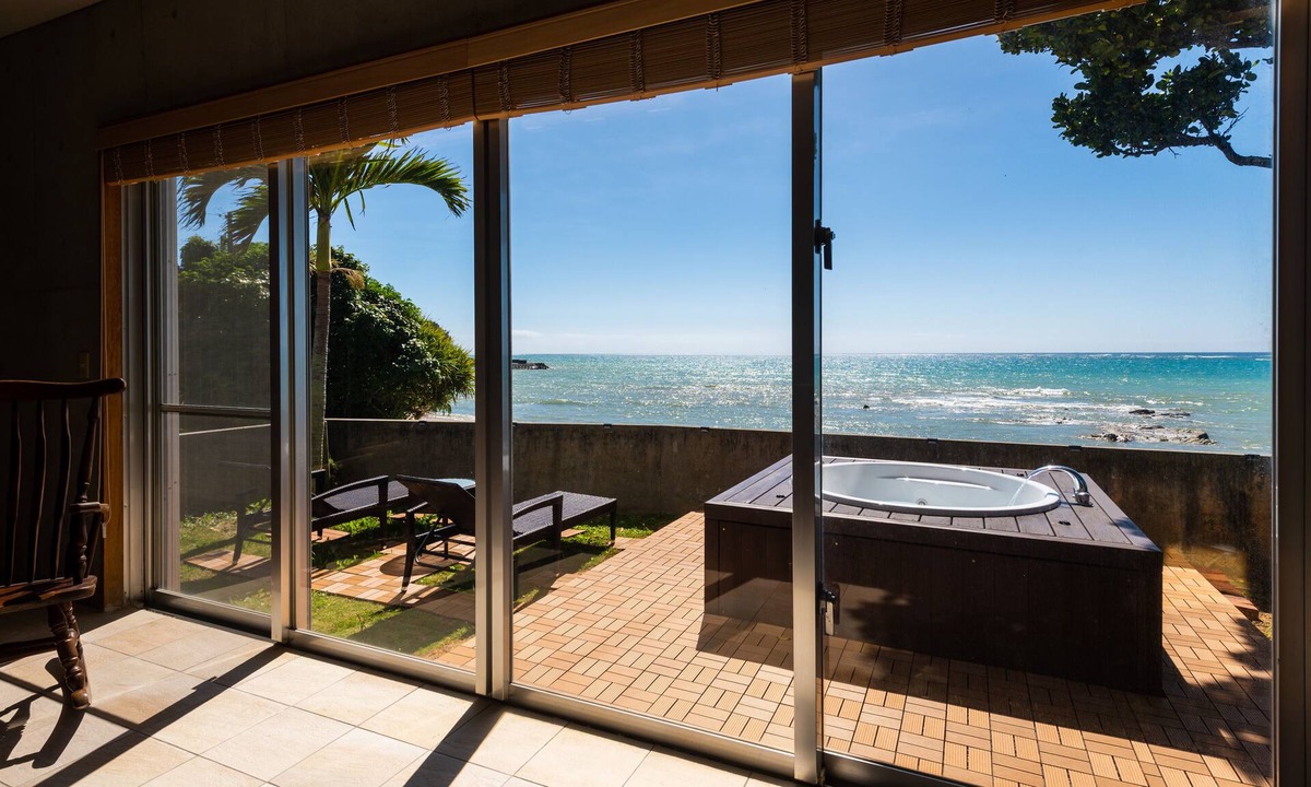 Ginoza House | Pine House in Ginoza