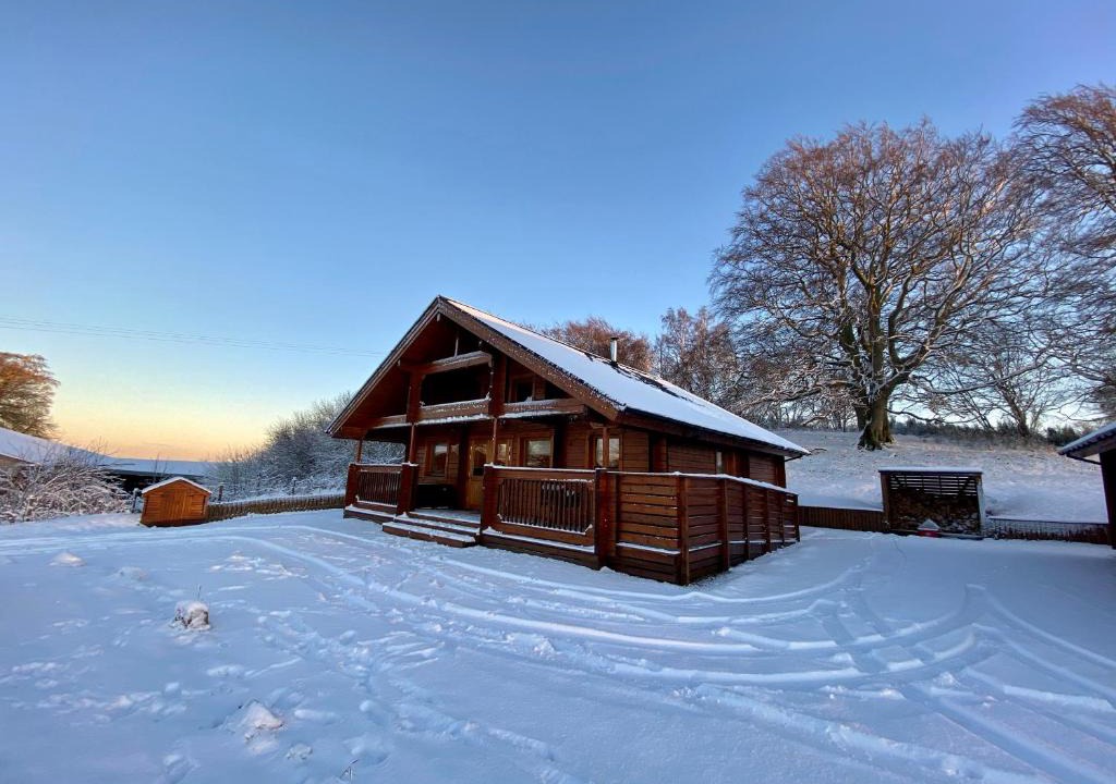 Gorebridge House | Pine Lodge