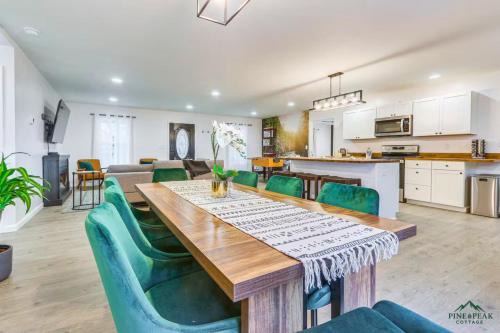 Mount Jackson House | Pine Peak Cottage - Quiet Luxury in the Mountains of Bryce Resort