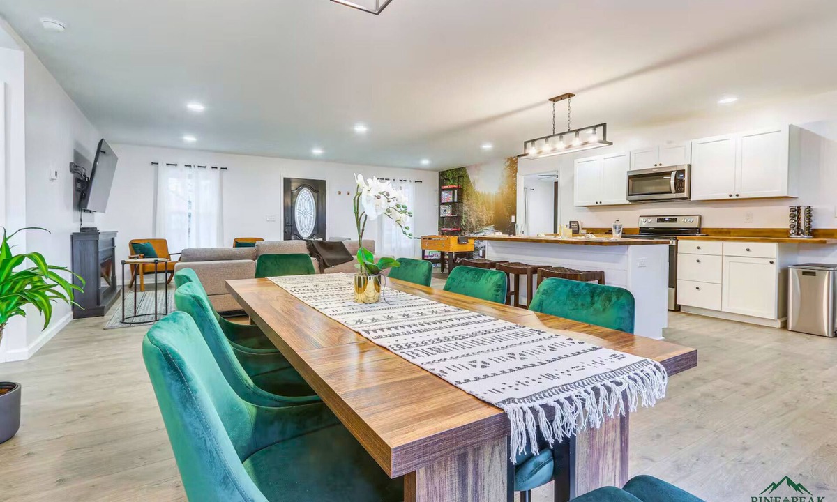 Mount Jackson Cottage | PINE PEAK COTTAGE: Quiet Luxury in the Mountains of Bryce Resort