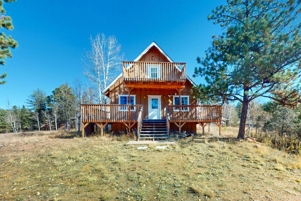 Florissant House | Pine Perch