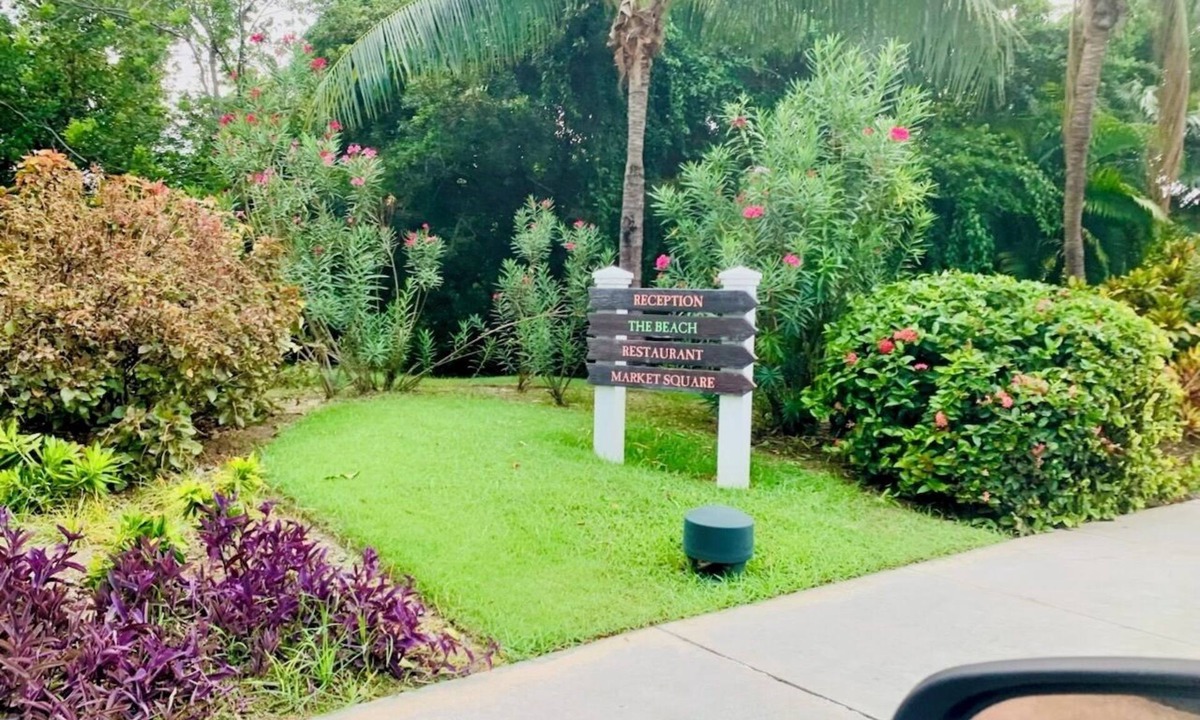 Frydendal Villa | Pineapple Village-Newly remodeled 4-bedroom, 4 bath condo.