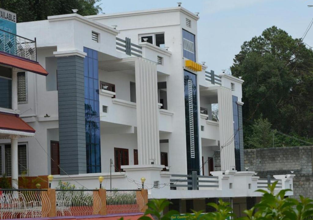 Ooty Hotel | Pinehill Suites