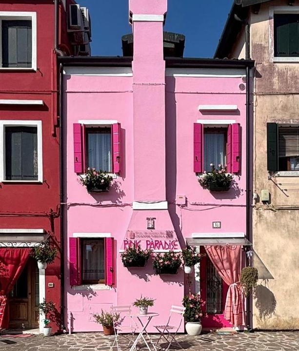 Burano Apartment | Pink Paradise