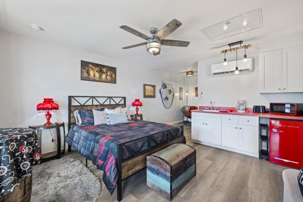 Cedar Key Apartment | Pirates Den