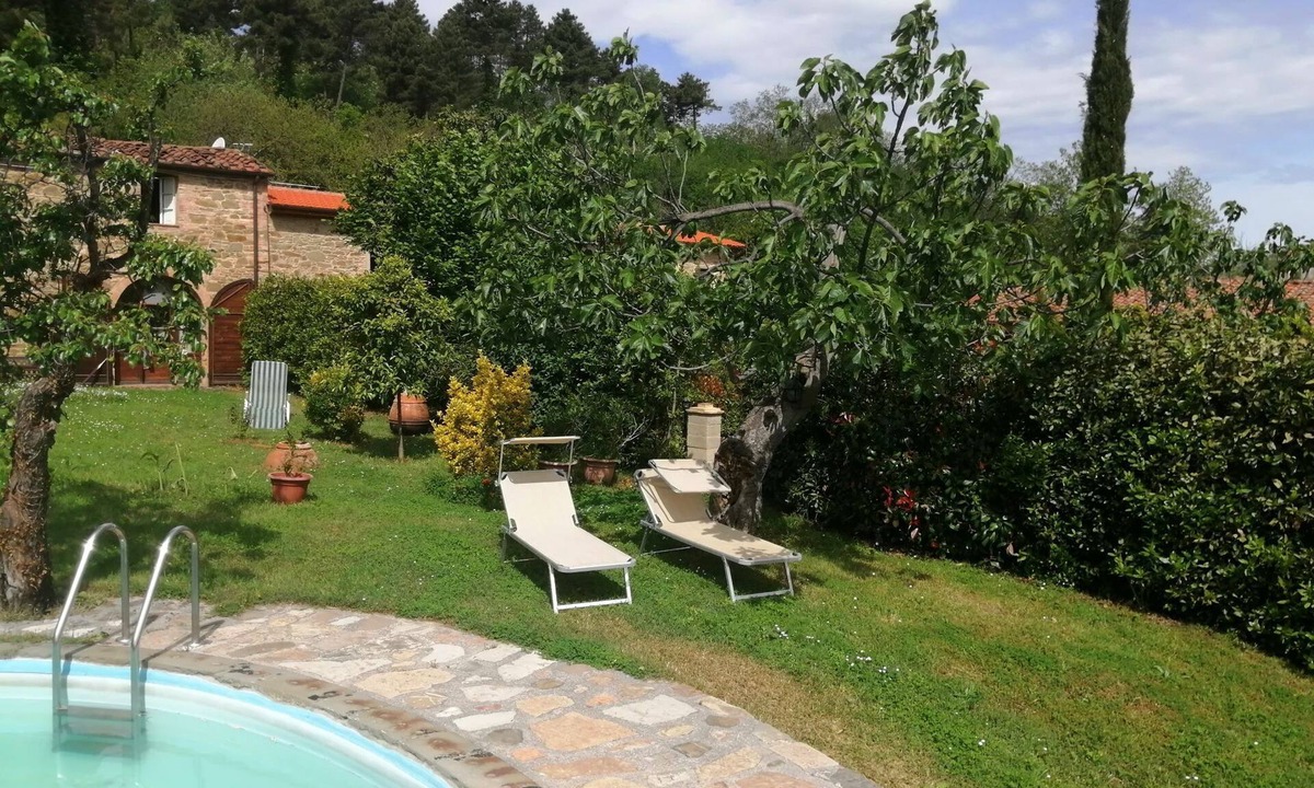 Rivalto Villa | Pisa Florence: charming vacation villa with private garden, swimming pool