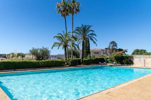 Saint Antoine Apartment | Piscine balcon et calme