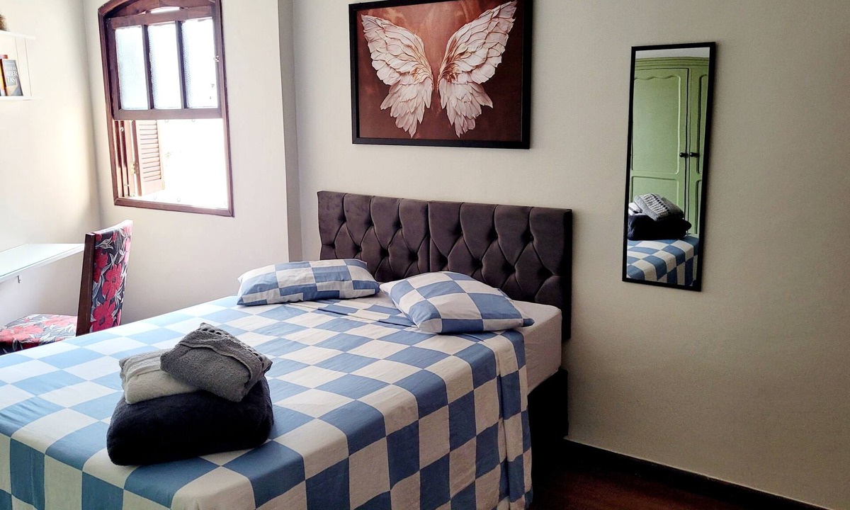 Vila Constancia House | PIT STOP: Suite with Double Bed (Private Bathroom)