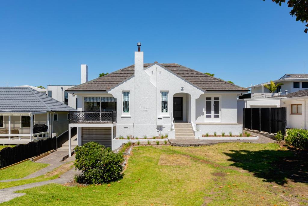 Mount Maunganui House | Pitau Paradise - Mt Maunganui Holiday Home
