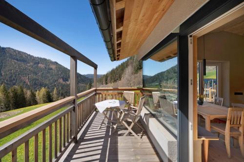 Redagno Apartment | Pitschlhof Apt Zirbe