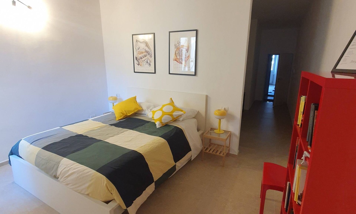 San Frediano Apartment | Pitti Rainbow Studio