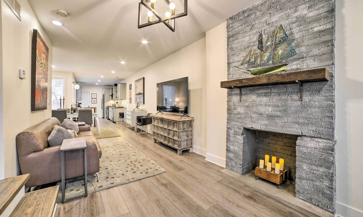 Mexican War Streets House | Pittsburgh Home: Walkable Location!