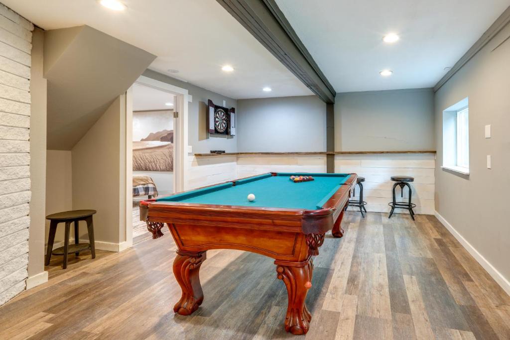 Placerville House | Placerville Paradise: Game Room + Hot Tub!