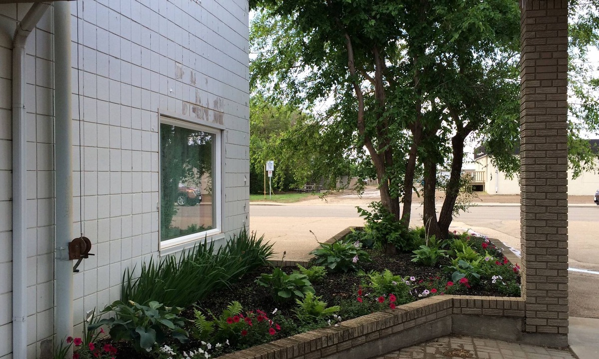Brooks Hotel | Plains Motel