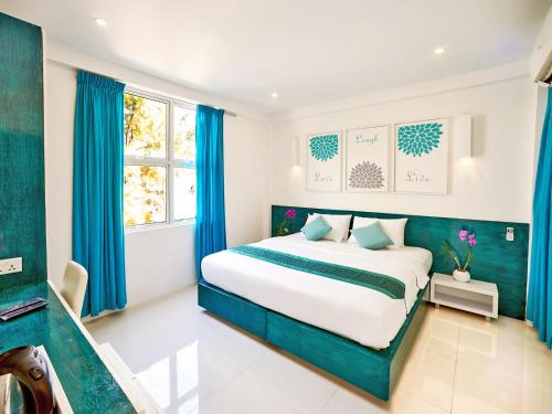 Hulhumale House | Planktons Beach