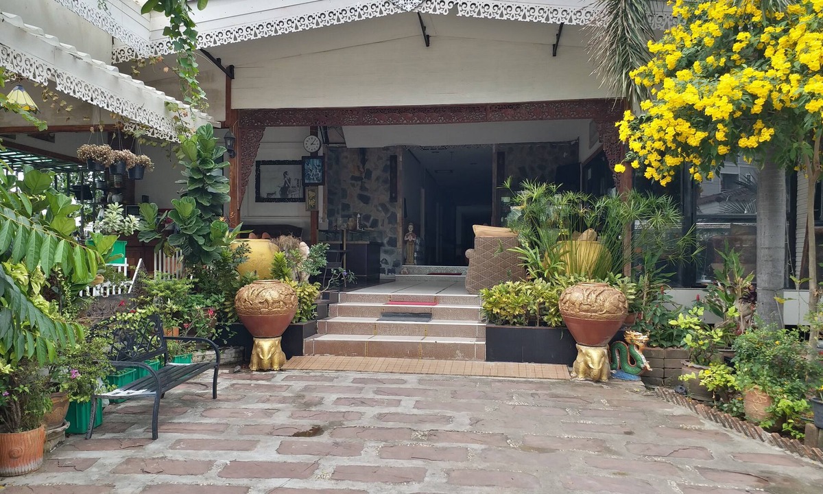 Bangkok Hotel | Platinum Place