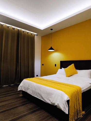 Caticlan Hotel | Plato De Ciudad II