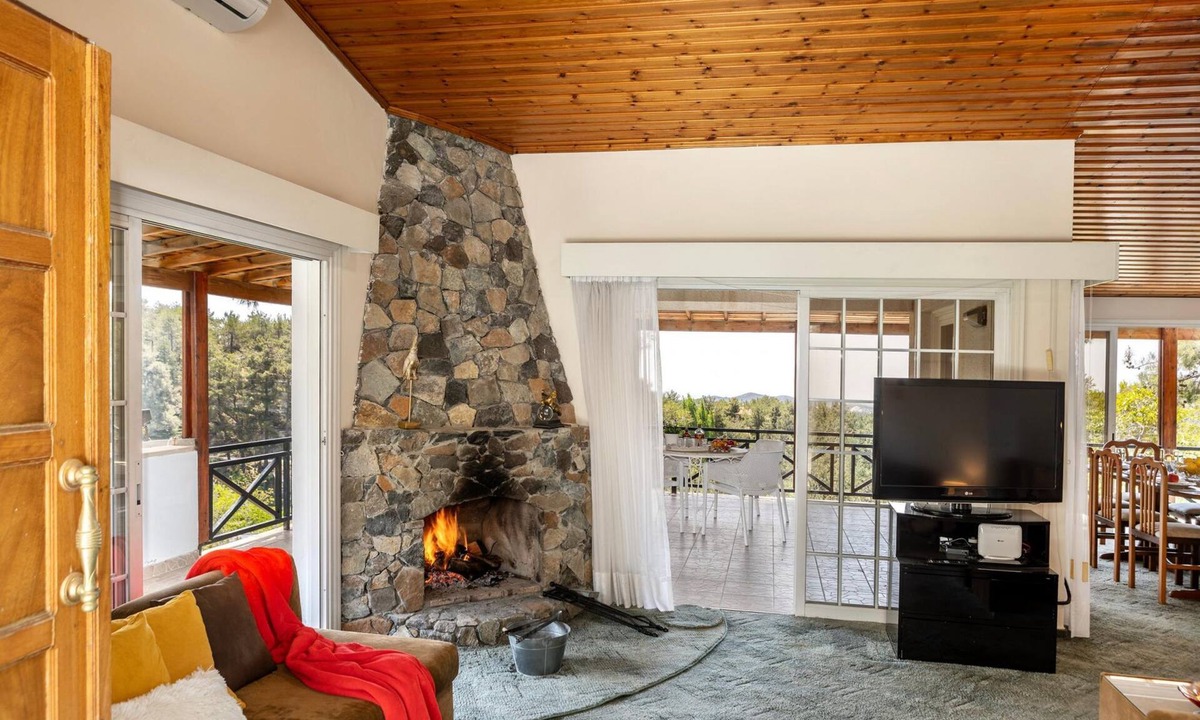 Platres Villa | Platres Forest Panorama
