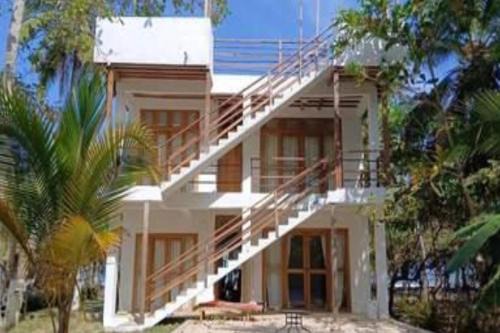Monitos Hotel | Playa Mulata