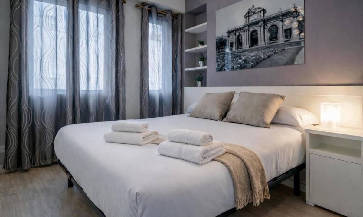 Hispanoamerica House | Plaza de Castilla II