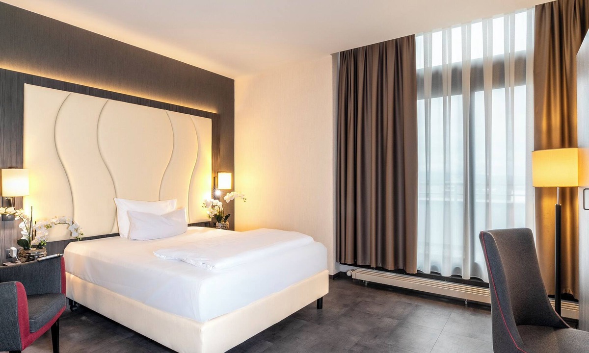 Neckarstadt-Ost Hotel | PLAZA INN Mannheim