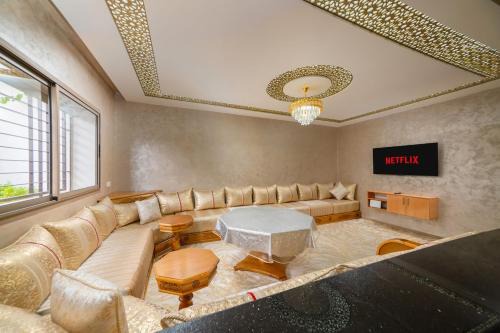 Agadir House | Pleasant Duplex in Agadir