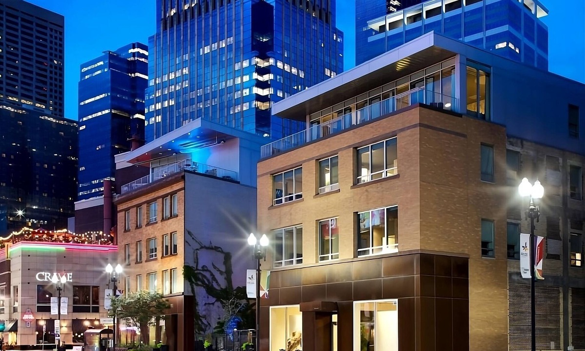 Downtown Minneapolis Hotel | Pleasant Stay, Convenient Location! 4 Comfortable Units, Near Peavey Plaza!