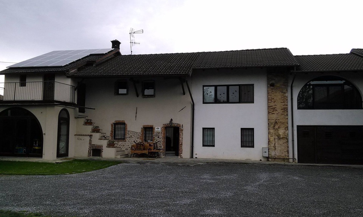 Boves House | Pleasant studio apartment convenient to all the beautiful valleys and ski resorts of Cuneo