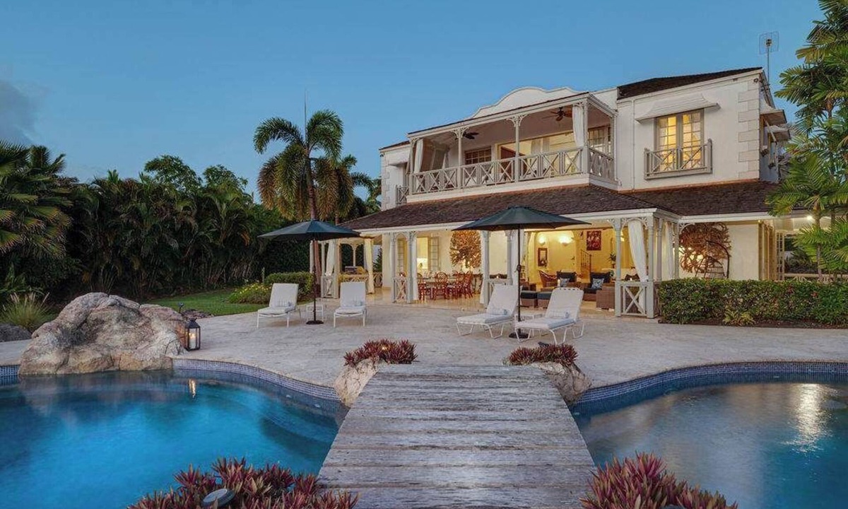 Mount Standfast Villa | Please Inquire Before Booking – Luxury Villa