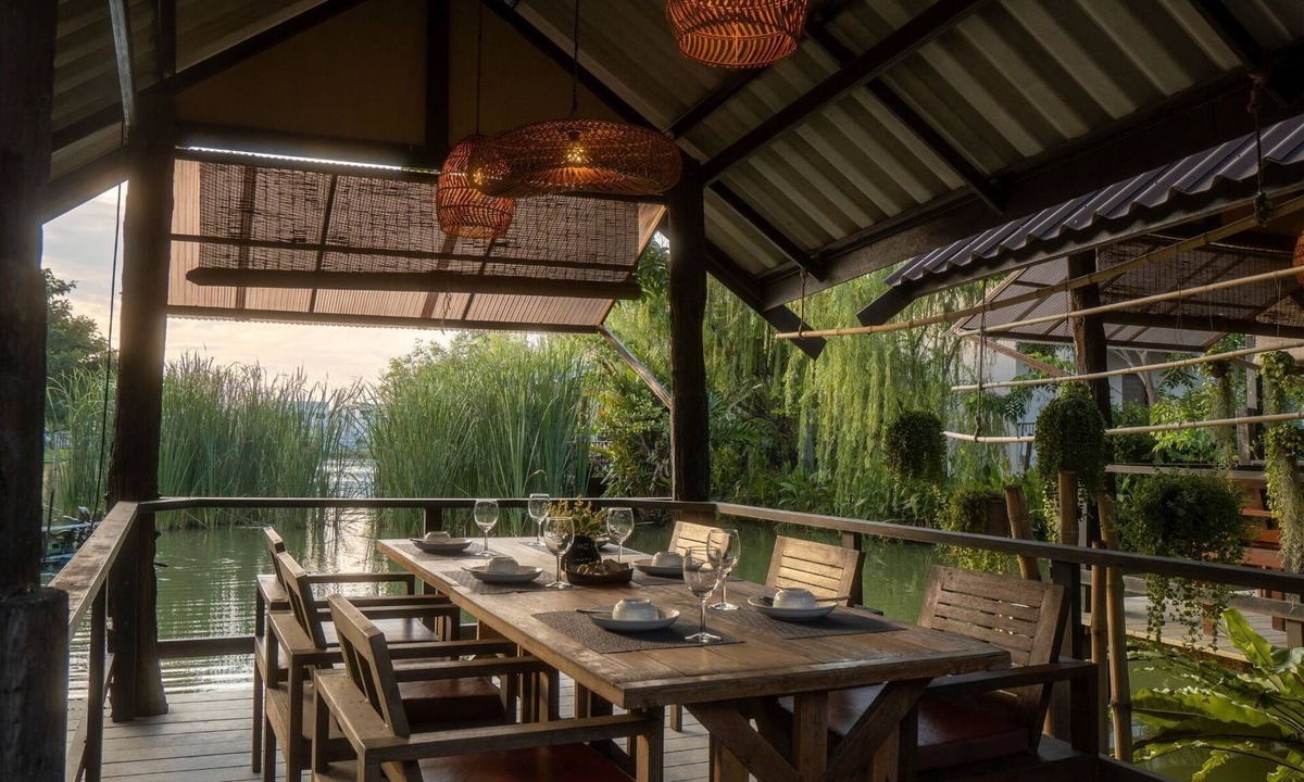 Khlong Song Ton Nun Hotel | Ploen Pirom