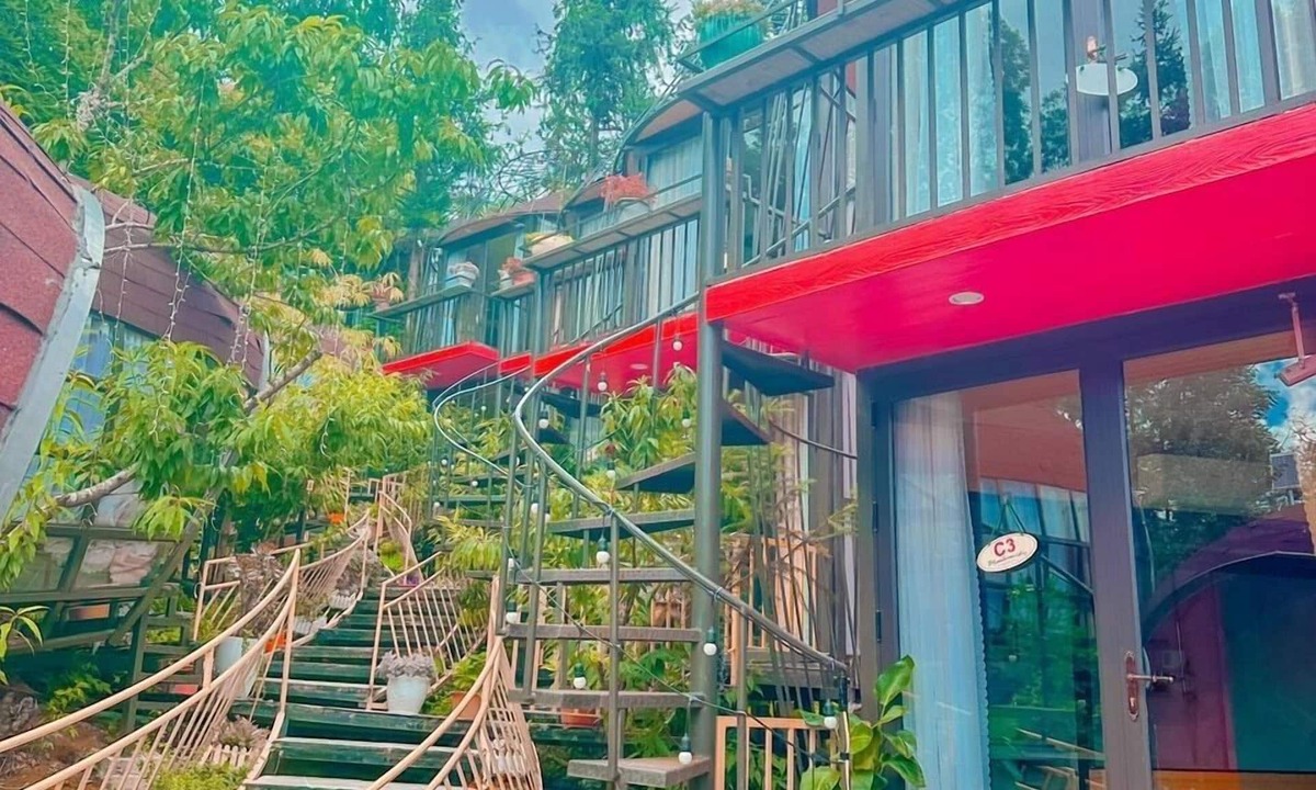 Dong Van Hostel | Plum Hillside Lodge